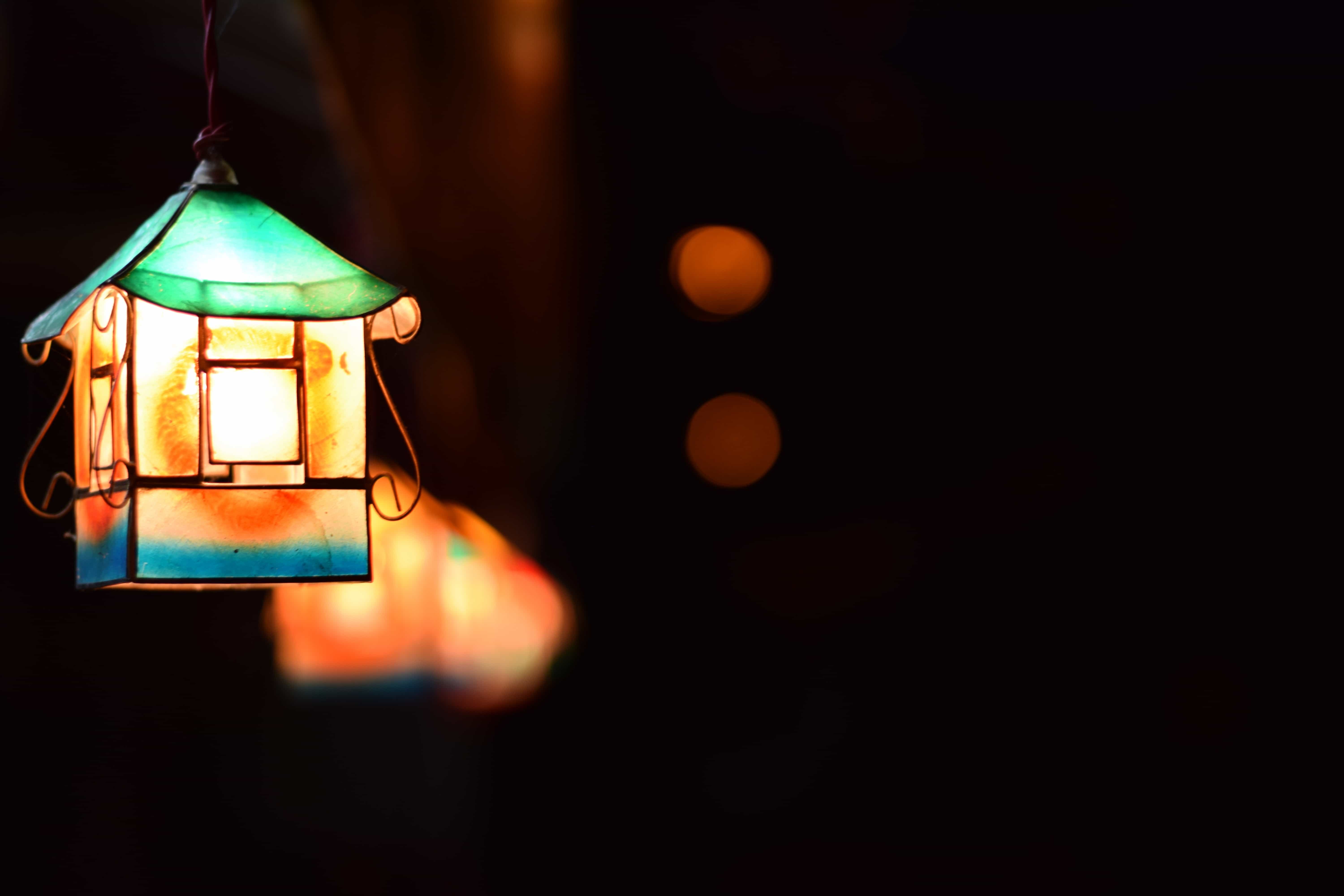 lighthouse lantern - Dreamers writing contest